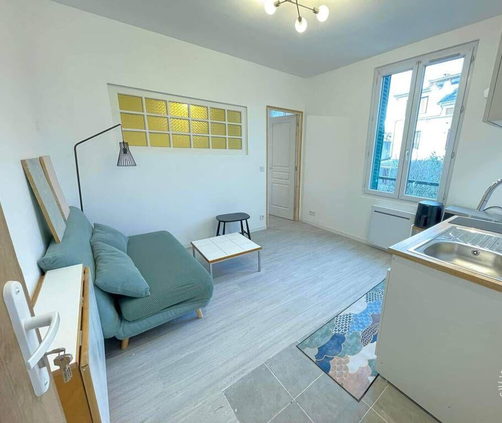 Location Appartement Beau 2 pièces meublé 28 m² Vitry-Sur-Seine Vitry-sur-seine