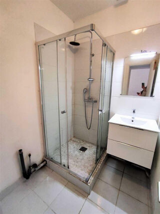  Appartement à louer 3 pièces 61 m²