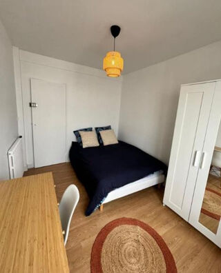  Appartement à louer 5 pièces 65 m²