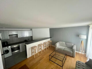  Appartement à louer 2 pièces 34 m²