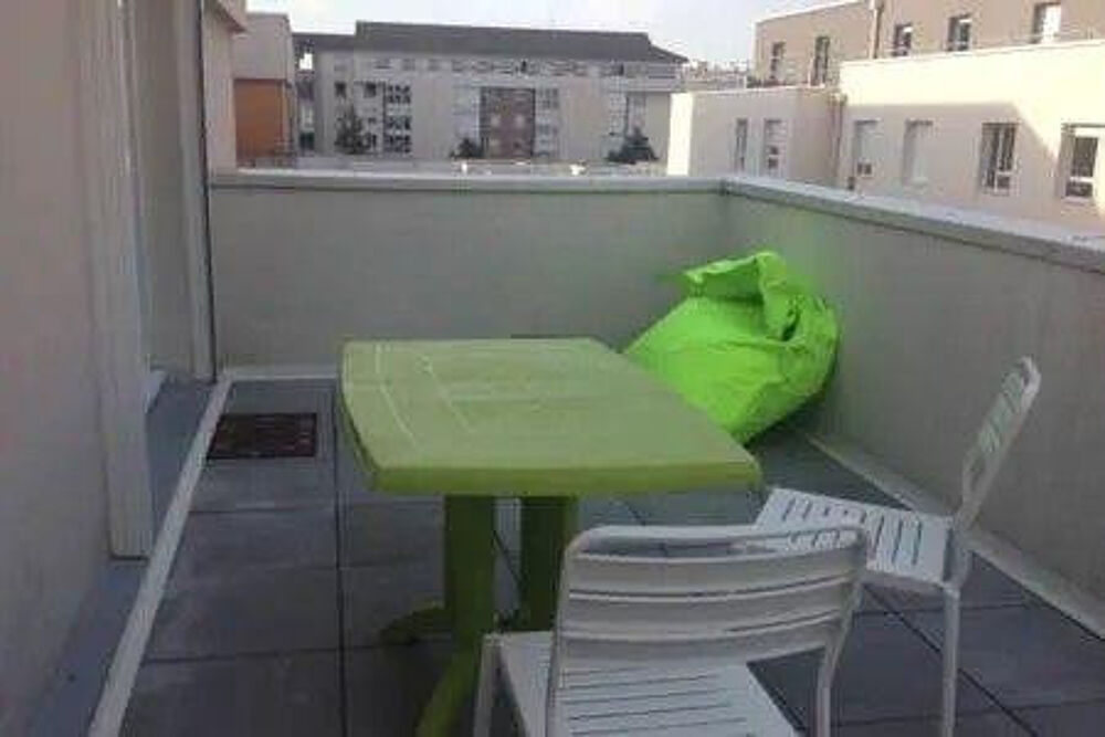 Location Appartement Beau T1Bis meublé 40m² idéal étudiants Reims