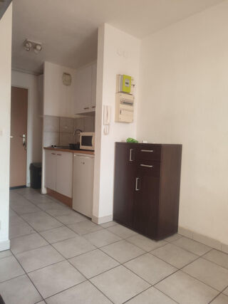  Appartement à louer 1 pièce 18 m²