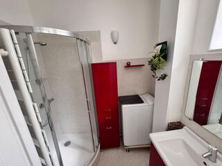  Appartement à louer 3 pièces 66 m²