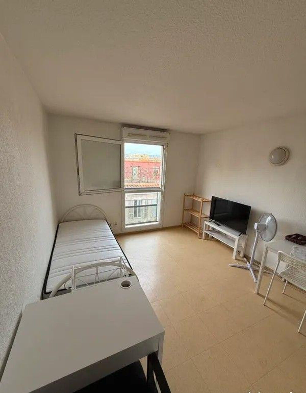 Location Appartement Beau studio meublé 19m² pour étudiant Marseille 5
