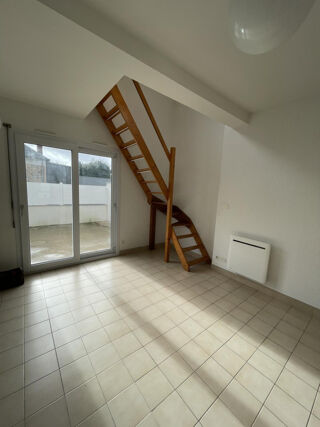  Appartement à louer 2 pièces 40 m²