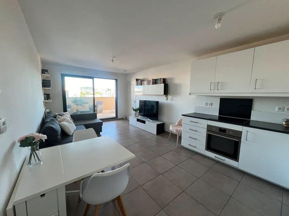 Location Appartement Splendide 2 pièces meublée 42m² +terrasse à Aix Aix-en-provence