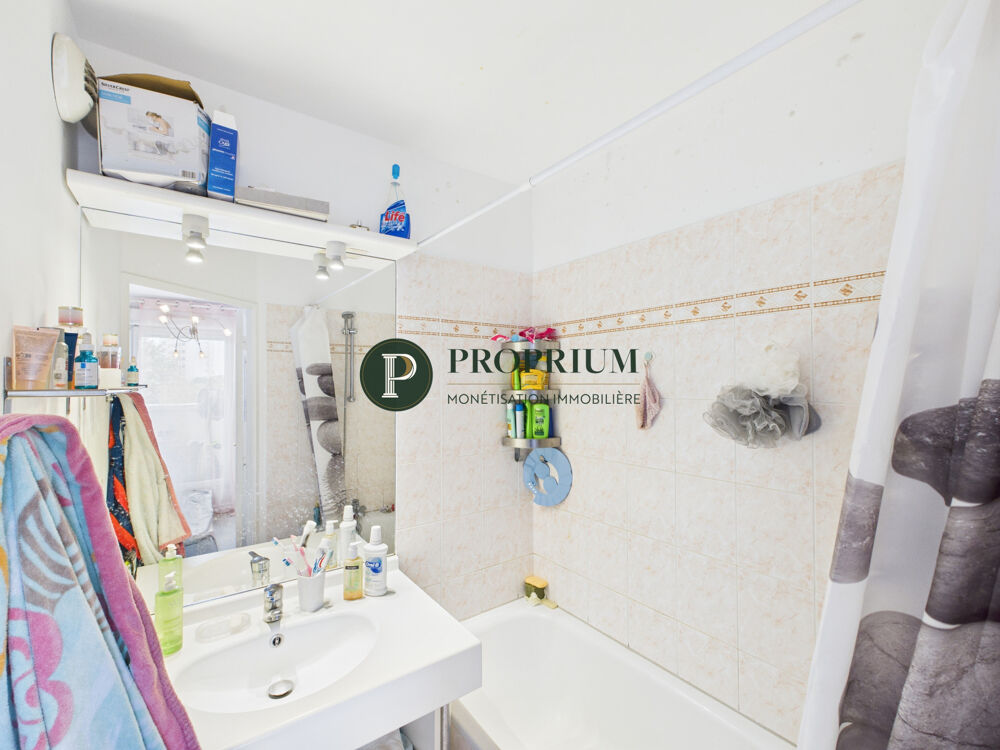 VENTE EN NUE-PROPRIETE Valeur vénale du bien : ....