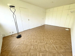  Appartement à louer 2 pièces 45 m²