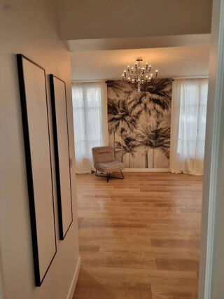  Appartement à louer 2 pièces 45 m²