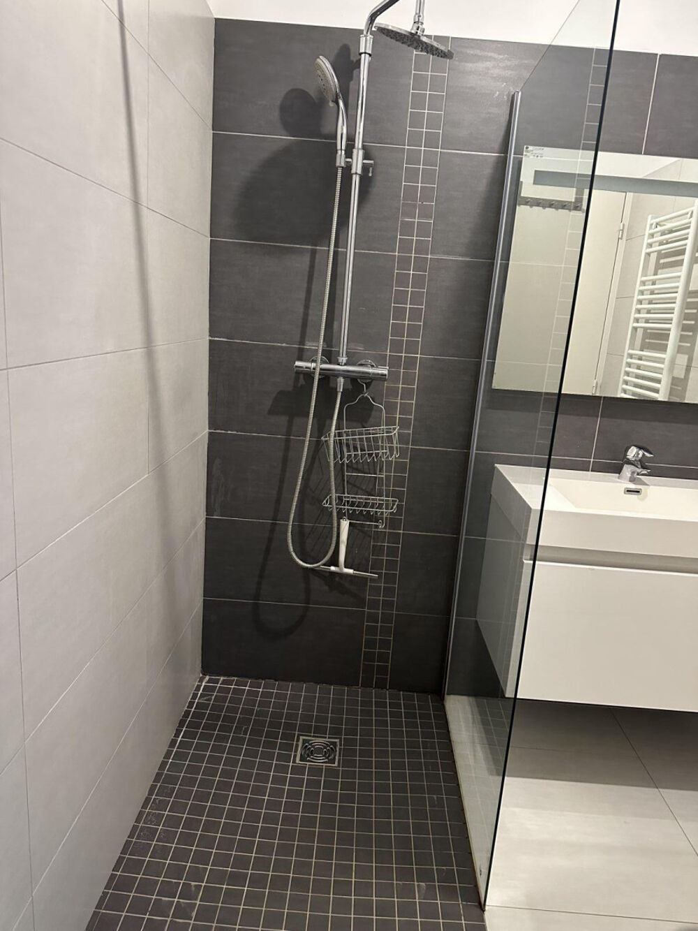 Location Appartement Beau et grand duplex au calme et ensoleillé Marseille 12