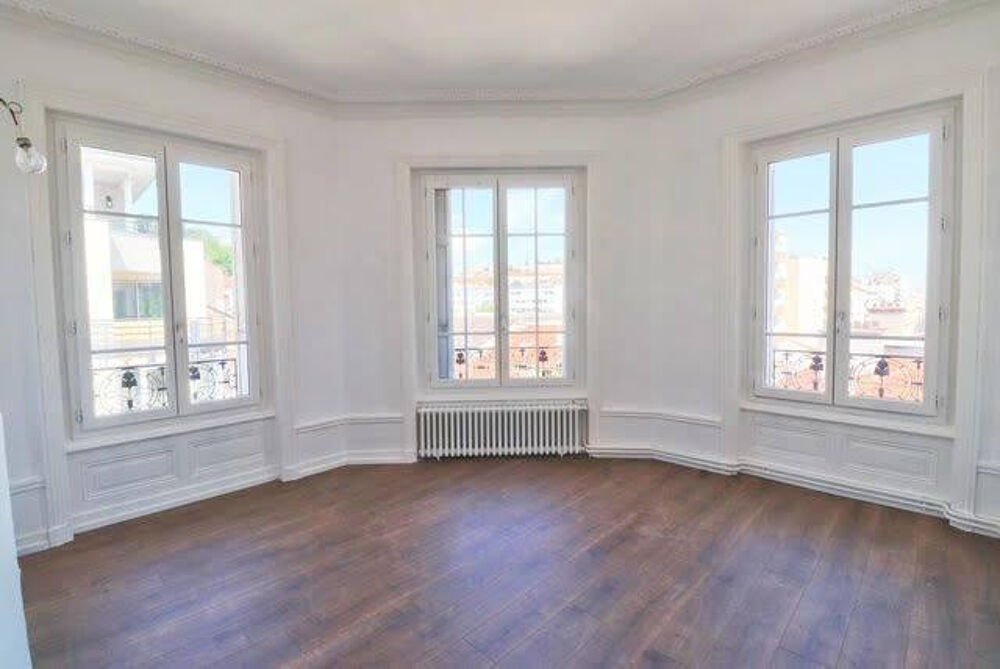 Location Appartement Beau T3 70m² moderne et lumineux Saint-Étienne