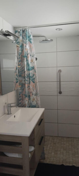  Maison à louer 2 pièces 60 m²