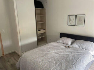  Appartement à louer 4 pièces 81 m²