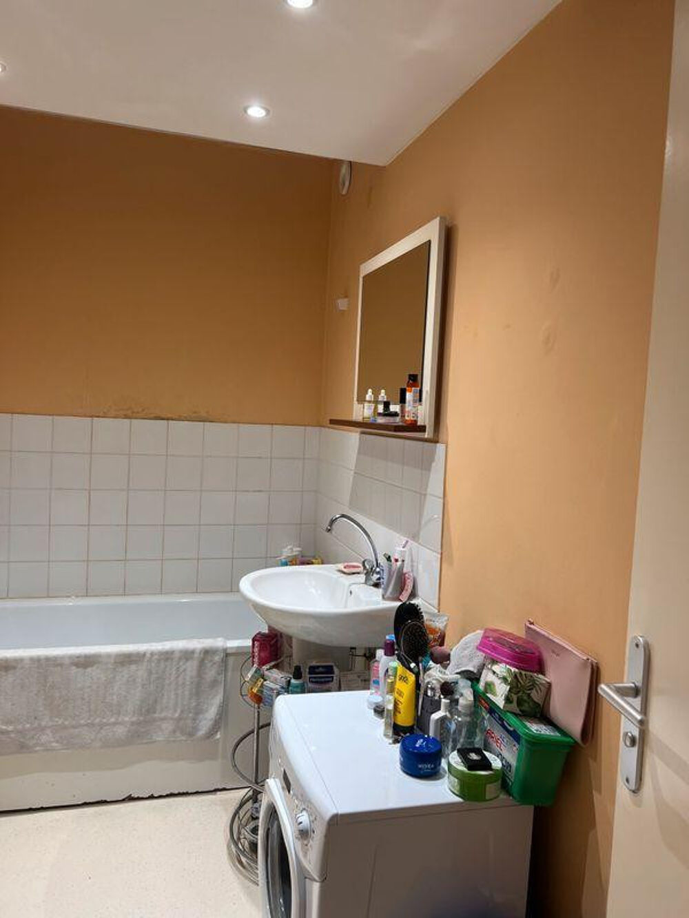 Location Appartement Beau studio idéal étudiant 26m² Loos