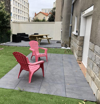  Appartement à louer 5 pièces 191 m²