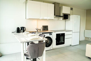  Appartement à louer 1 pièce 78 m²