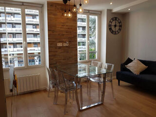  Appartement à louer 2 pièces 35 m²