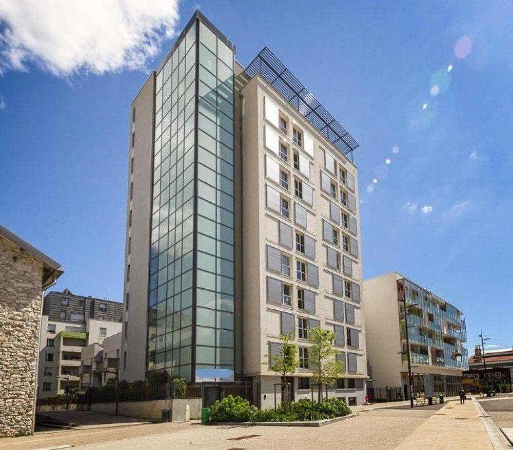 STUDIO meublé 20m2 Résidence ISIS CARRE DES HALLES