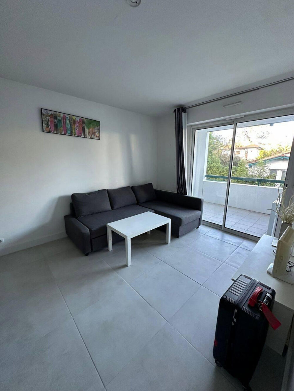 Location Appartement T2 meublé rénové de 36 m² avec terrasse de 14 m² – Biarritz