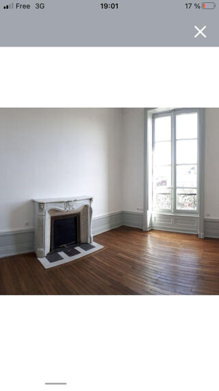  Appartement à louer 5 pièces 130 m²