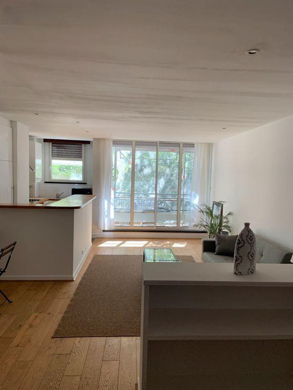 Location Appartement Loue grand studio 44m² style loft Neuilly-sur-seine