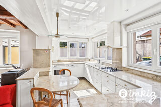  Maison � vendre 10 pi�ces 285 m�