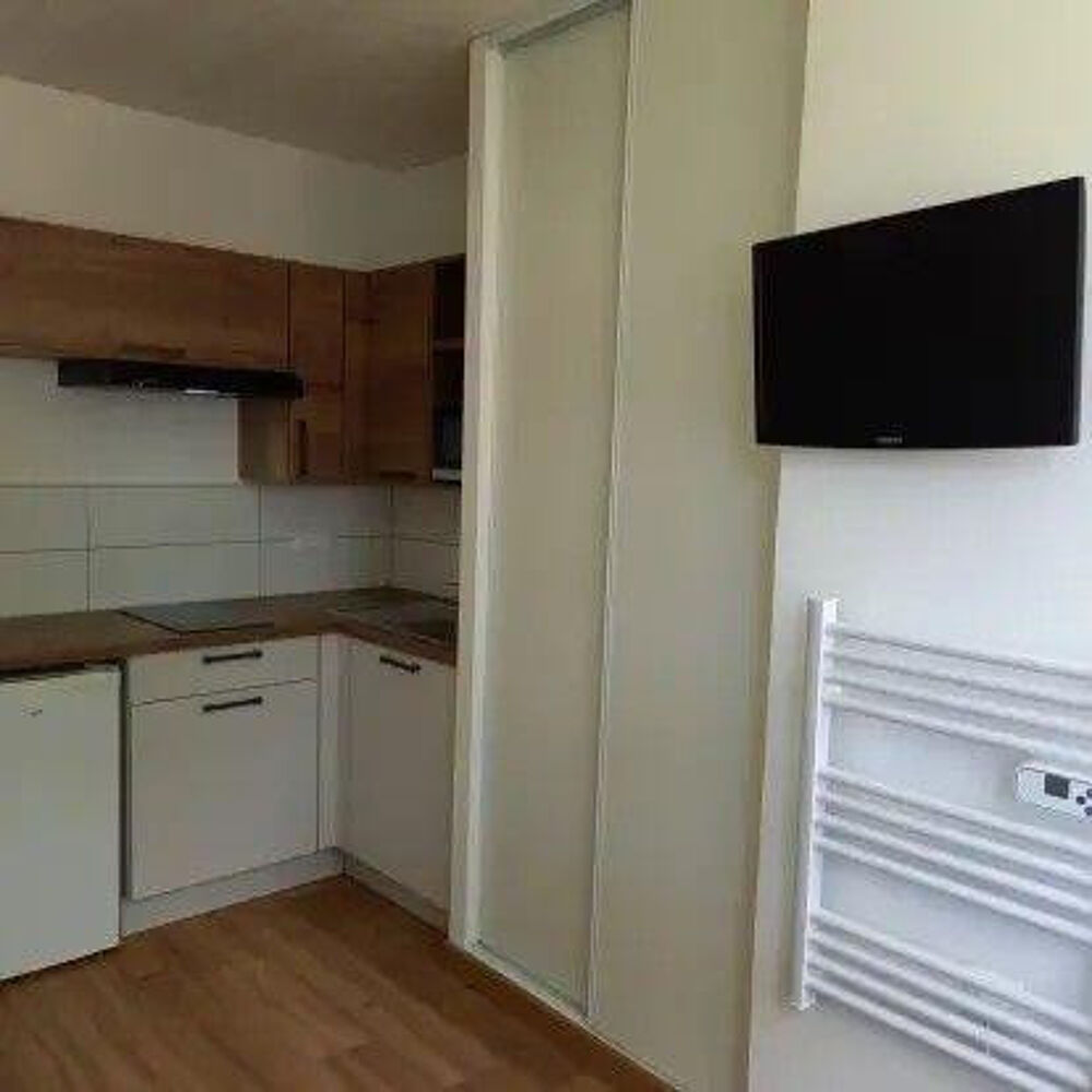 Location Appartement Beau studio meublé 11m² entièrement rénové Nantes