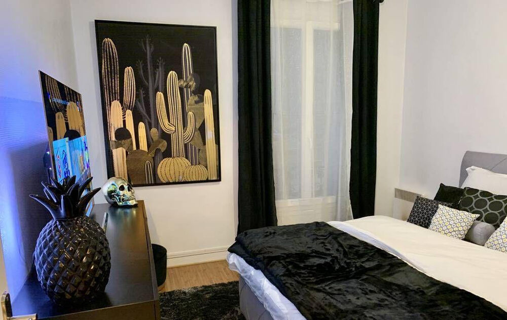 Location Appartement Beau 2 pièces 29 m² rénové et meublé à Puteaux Puteaux