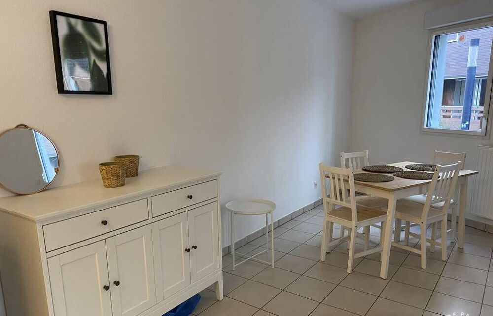Location Appartement Superbe 3P meublé 66m² +terrasse Bassin à flots Bordeaux
