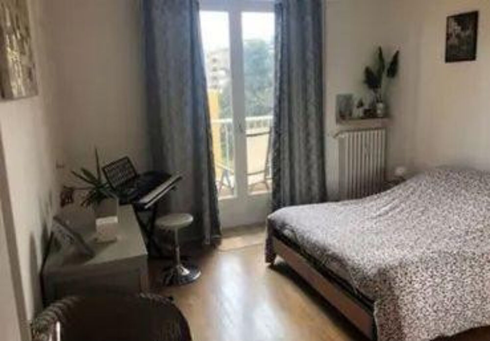 Location Appartement Beau F2 63m² avec balcon Armeville vue sur le parc Saint-Étienne