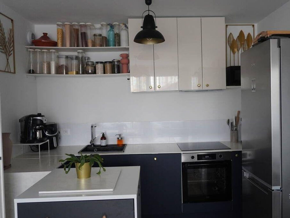 Location Appartement Beau 2P meublé 45m² avec balcon filant Colombes