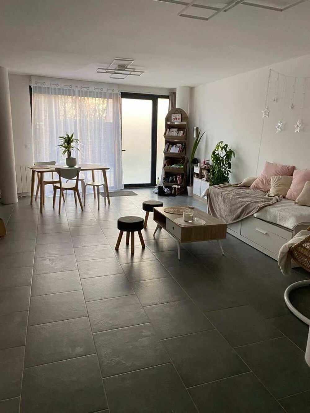 Location Appartement F3 de 76 m² maison d'architecte Terrasse et jardin Le val-saint-germain