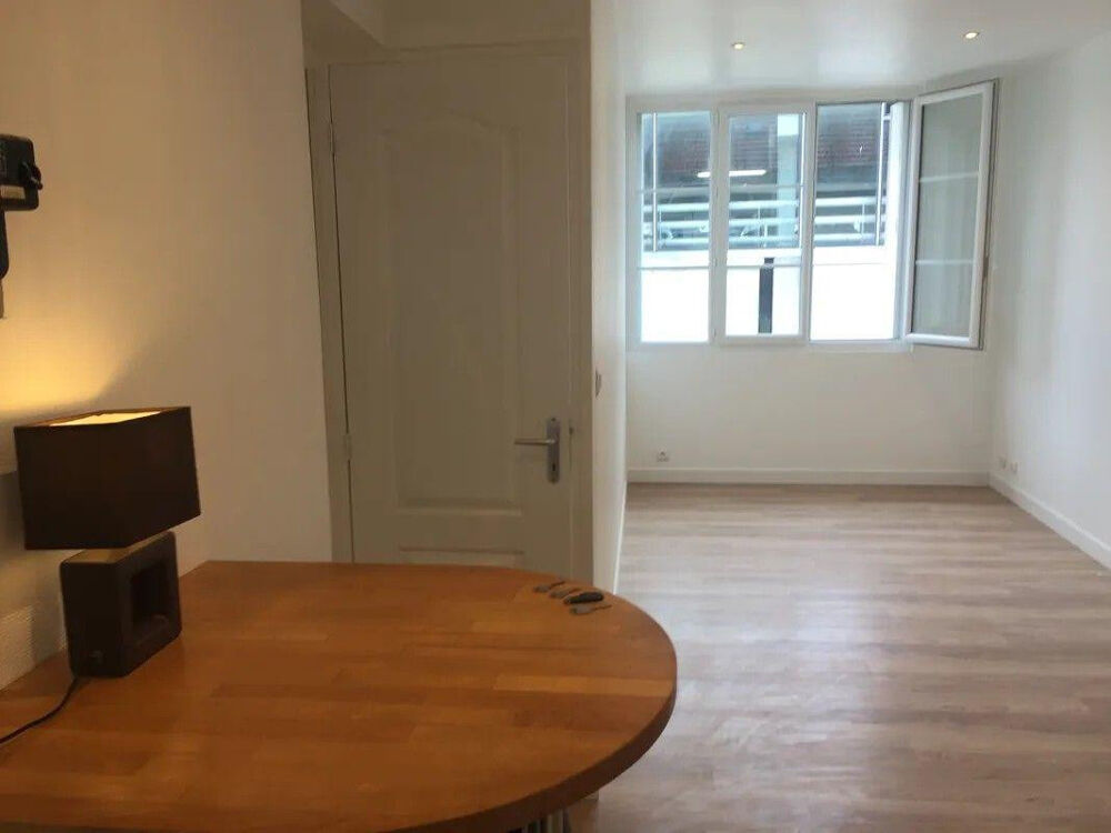 Location Appartement Beau 2P 28m² calme et piéton Quartier Graslin Nantes