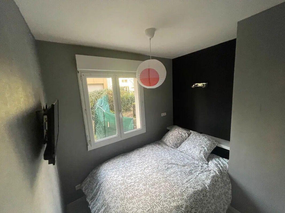Location Appartement Magnifique Studio meublé 36m² avec jardin Saint-Étienne