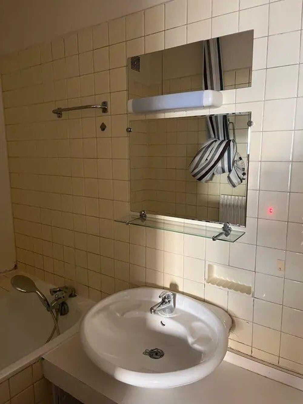 Location Appartement Beau et grand studio 39m² dans la vieille ville Nancy