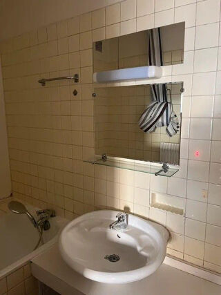  Appartement à louer 1 pièce 39 m²