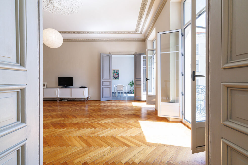 Vente Appartement Nice Gioffredo - Magnifique appartement bourgeois de 6 pièces au coeur des commerces de la Place Massena et proche de la mer Nice