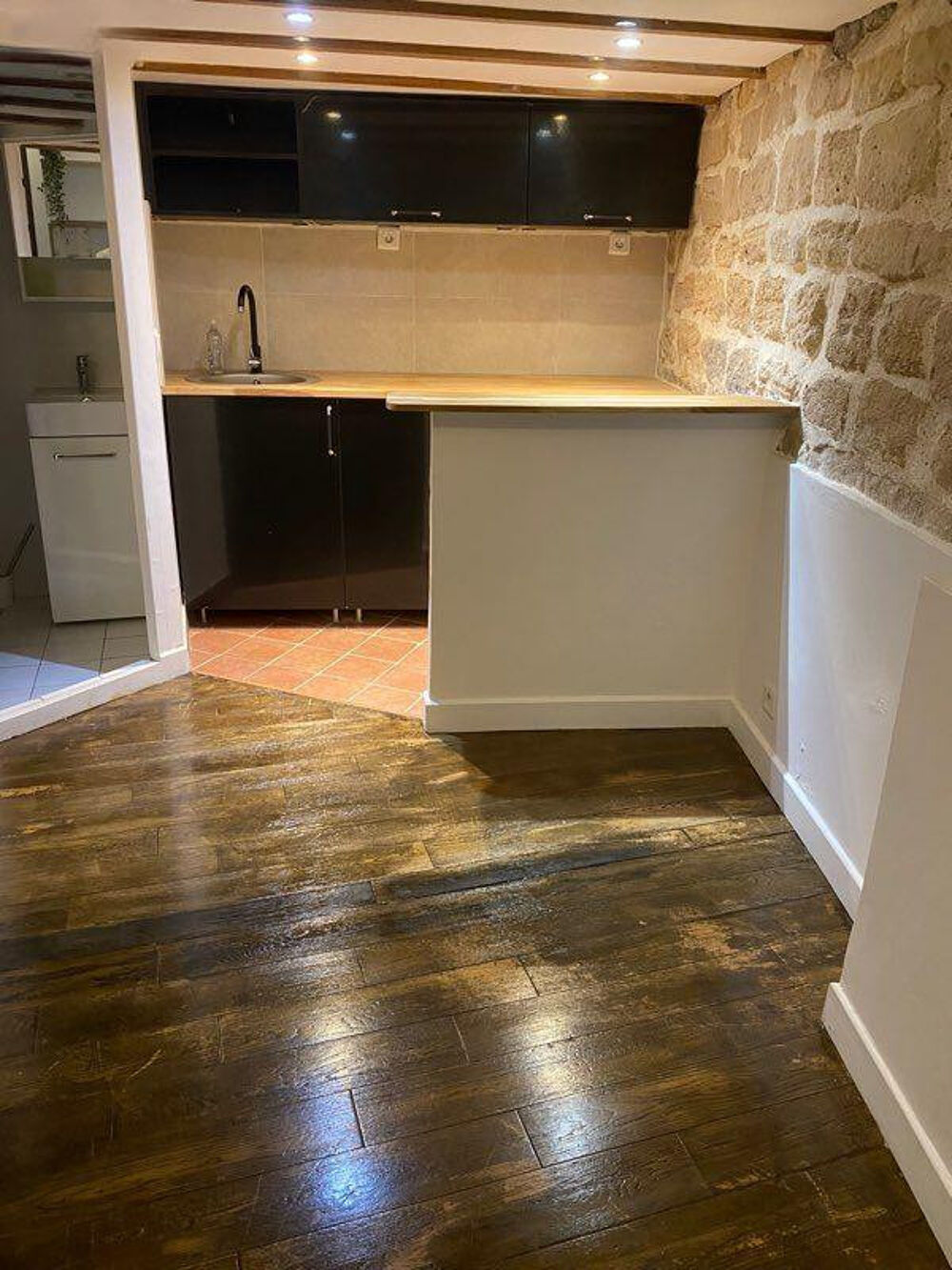 Location Appartement Studio 15m2 + Mezzanine 10min de Paris tout rénové Fontenay-sous-bois