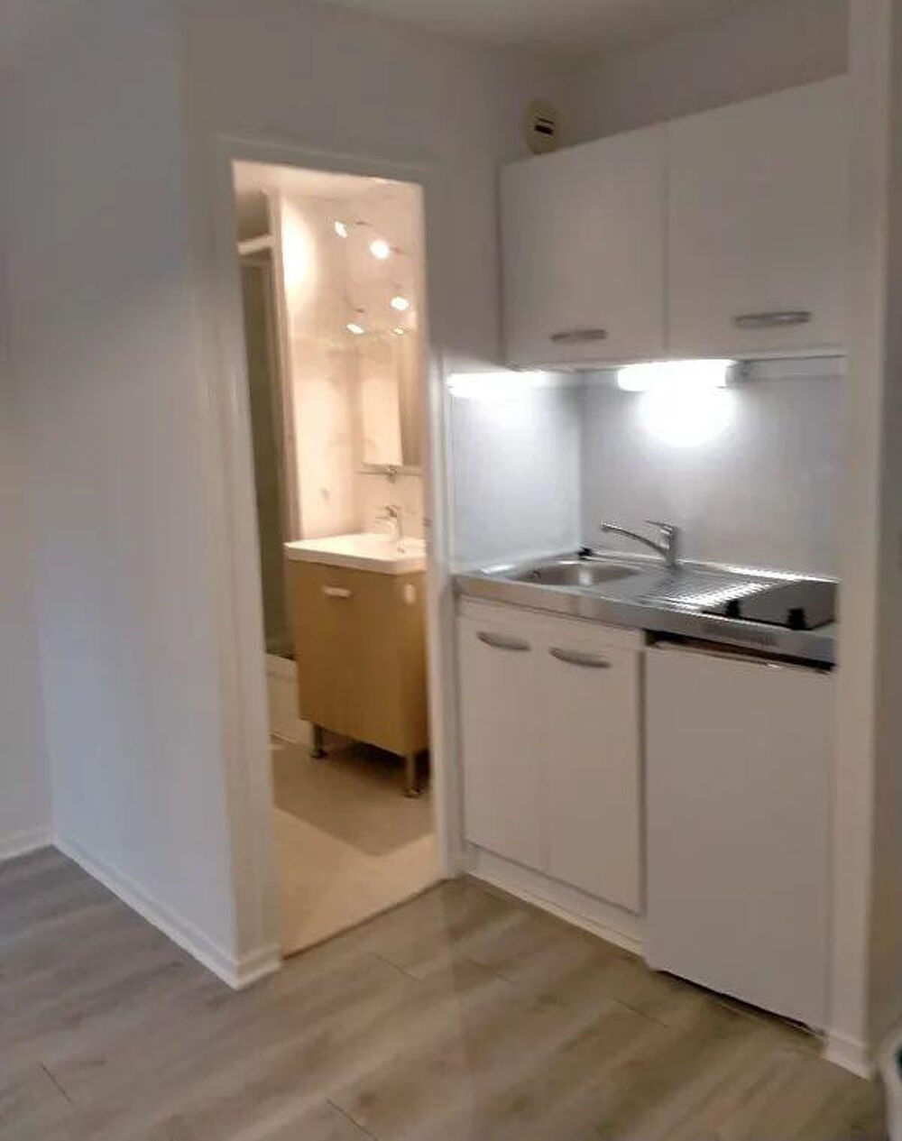Beau studio 16m2 à Nantes centre