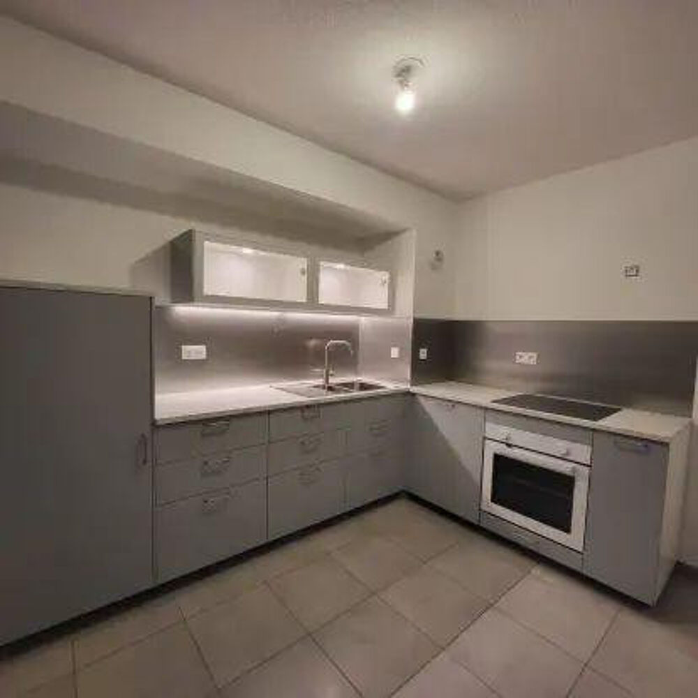 Location Appartement Magnifique 3 pièces meublé neuf 62m2 à louer Strasbourg