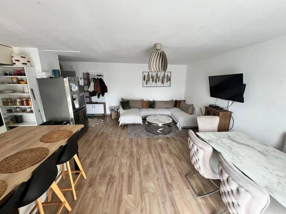 Location Appartement Beau 3P meublé 70m² avec balcon Rosny-sous-bois