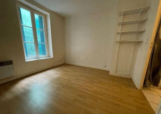  Appartement à louer 2 pièces 45 m²