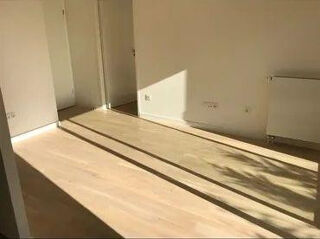  Appartement à louer 2 pièces 37 m²