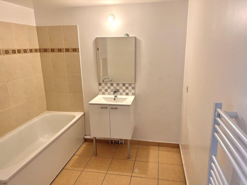 Location Appartement Beau T3 58m² avec balcon dans résidence récente Limeil-brévannes