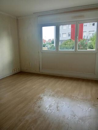  Appartement à louer 3 pièces 56 m²