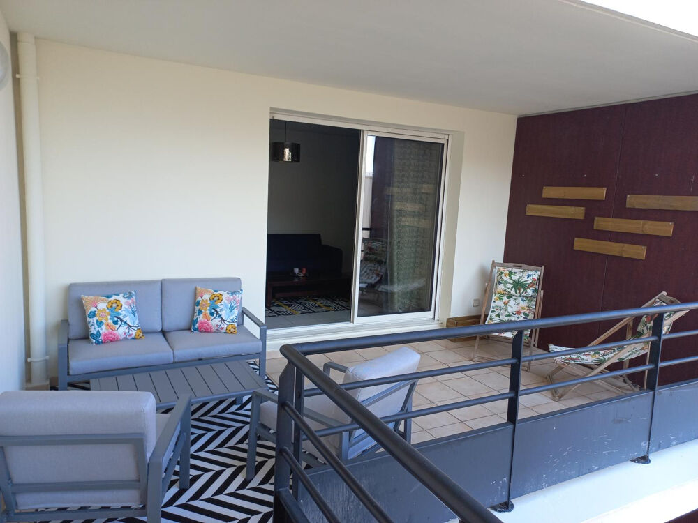 Location Appartement Superbe T2 meublé Marseille 2