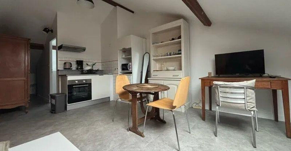 Location Appartement Beau studio rénové 38m² proche parc Sainte-Marie Nancy