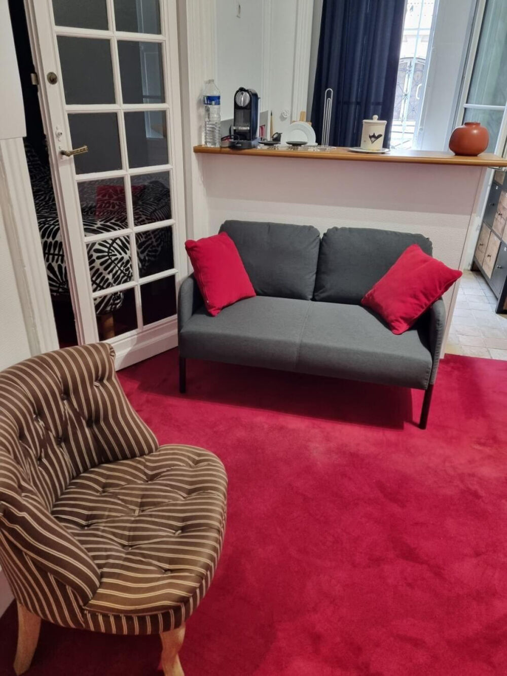 Location Appartement Beau studio meublé 36m² très calme et sécurisé Paris 16