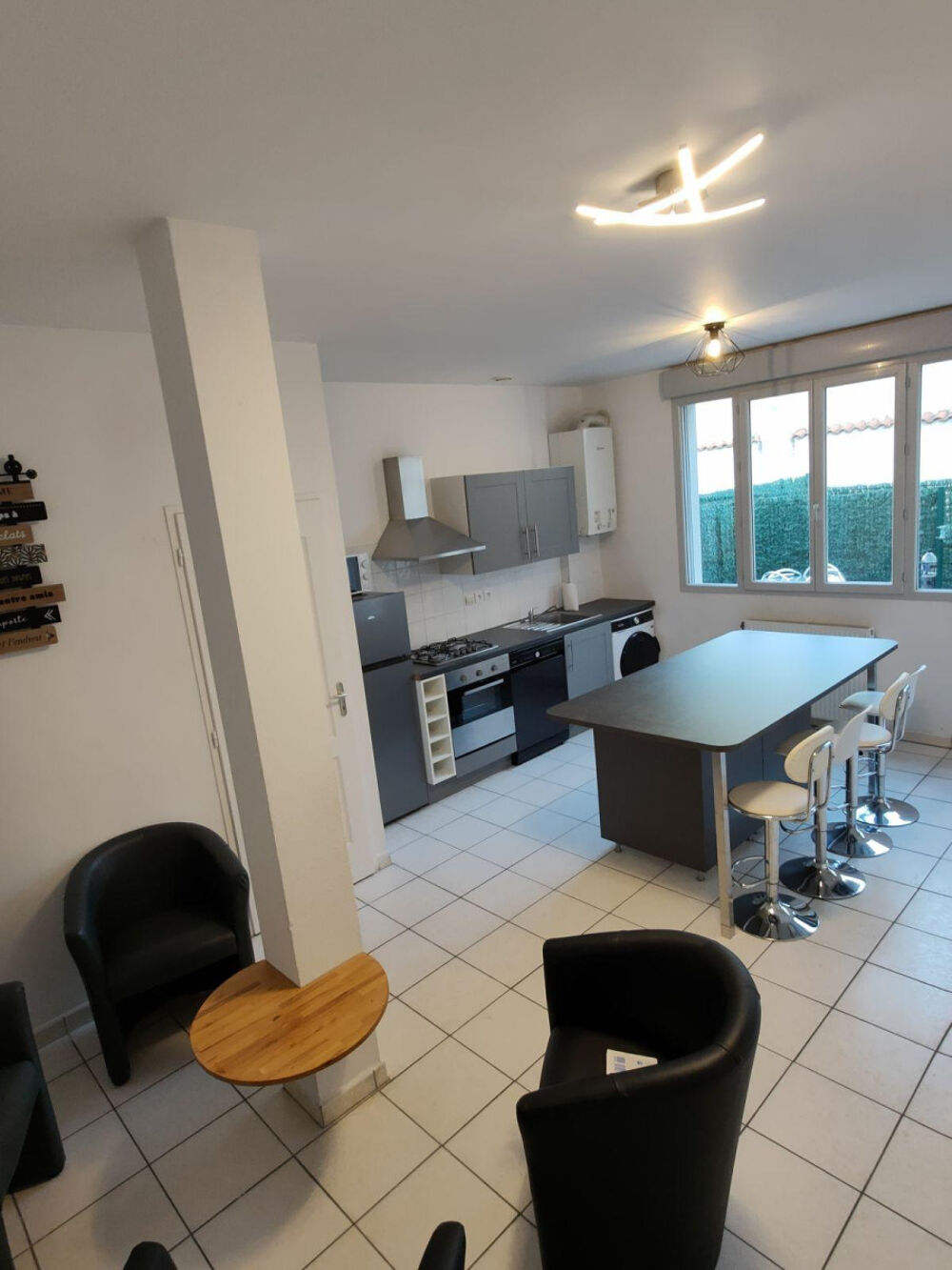 Location Appartement Duplex dans résidence de 5 logements Lyon 8