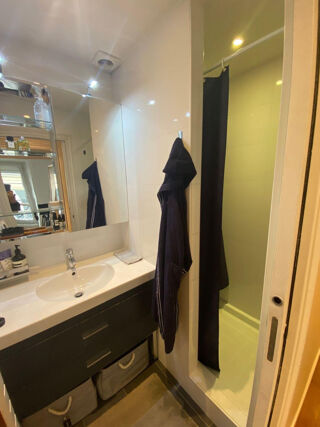  Appartement à louer 4 pièces 83 m²